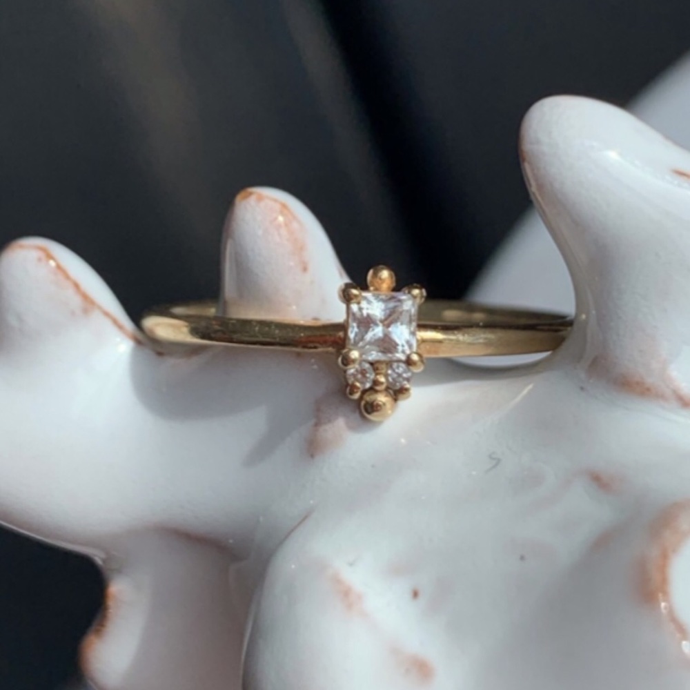 Princess Cut Ring 10K NWOT